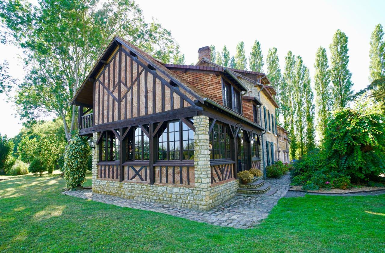 Le Domaine Du Moulin Foulon Hotell Essay Exteriör bild