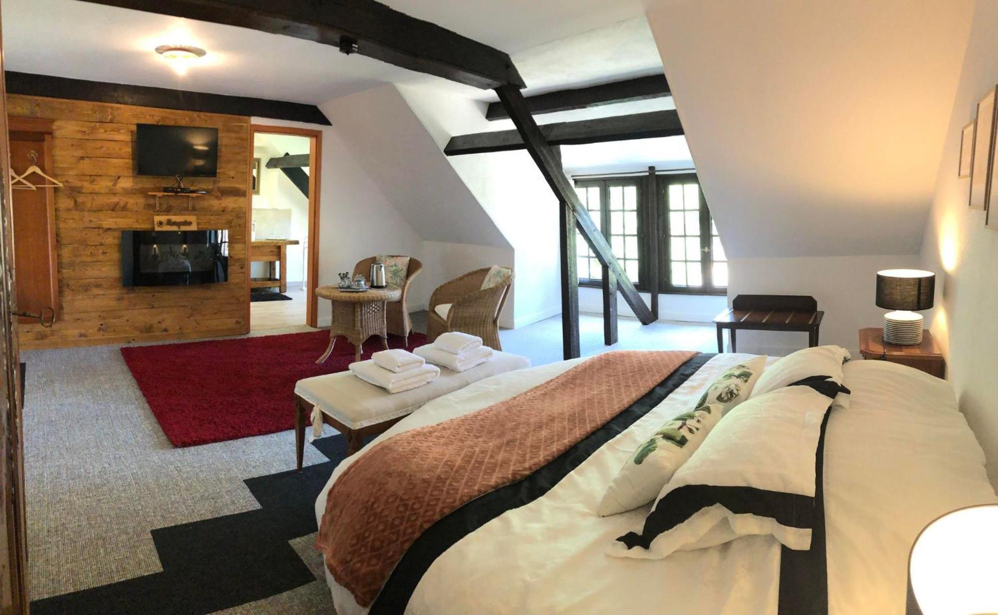 Le Domaine Du Moulin Foulon Hotell Essay Exteriör bild